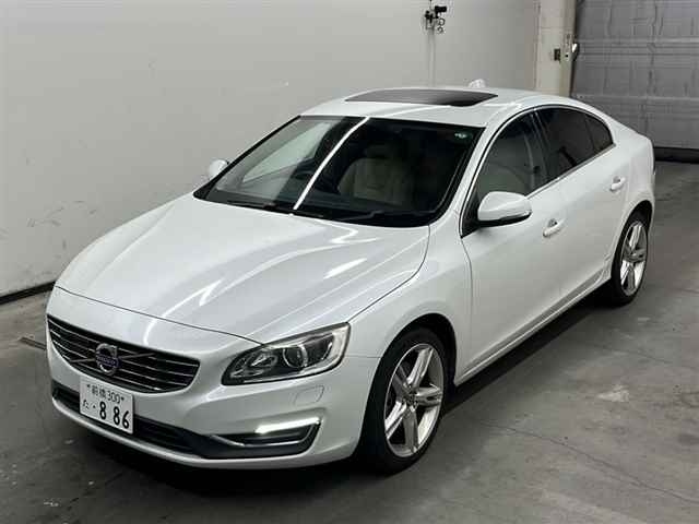 VOLVO V60 2018