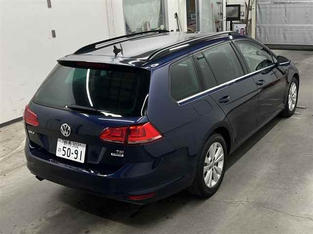 VOLKSWAGEN GOLF VARIANT 2015