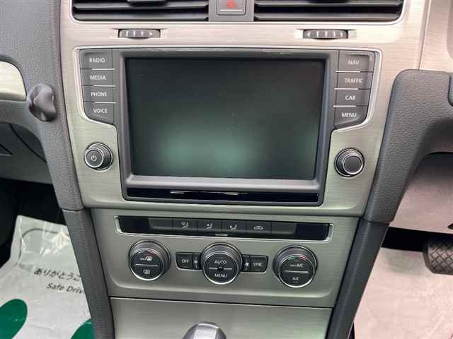 VOLKSWAGEN GOLF VARIANT 2015