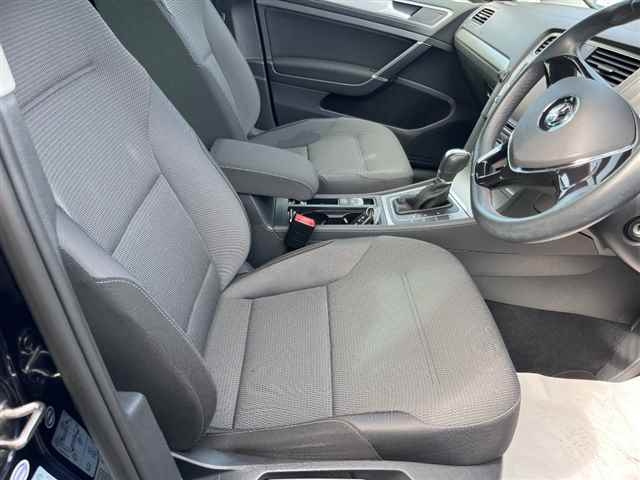 VOLKSWAGEN GOLF VARIANT 2015