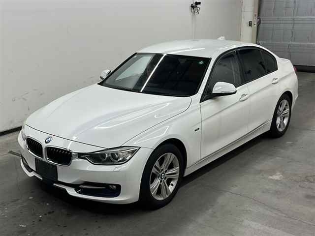 BMW 3 SERIES 2014