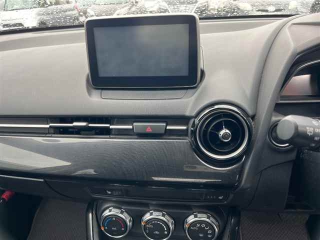 MAZDA DEMIO 2016