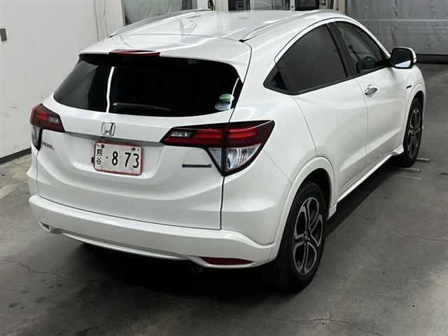 HONDA VEZEL 2014