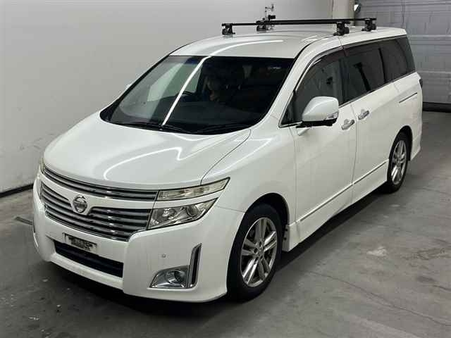 NISSAN ELGRAND 2011