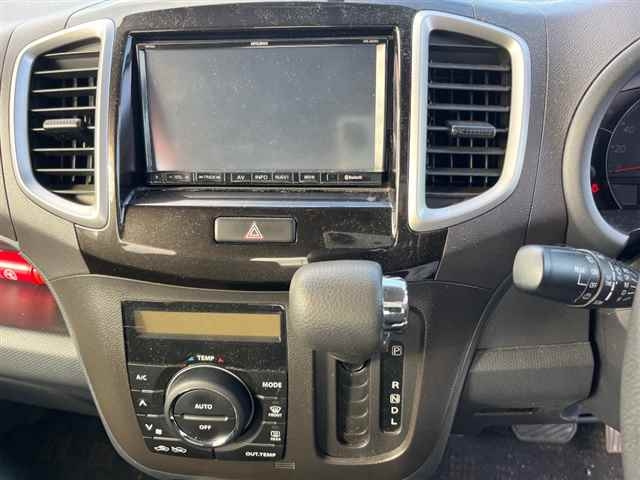 MITSUBISHI DELICA D2 2012
