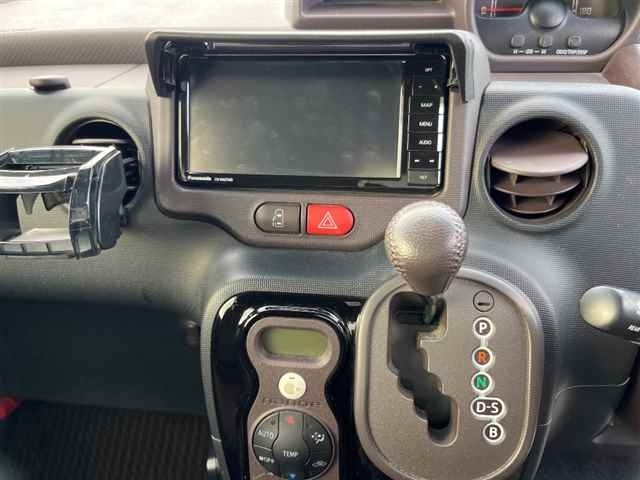 TOYOTA SPADE 2014
