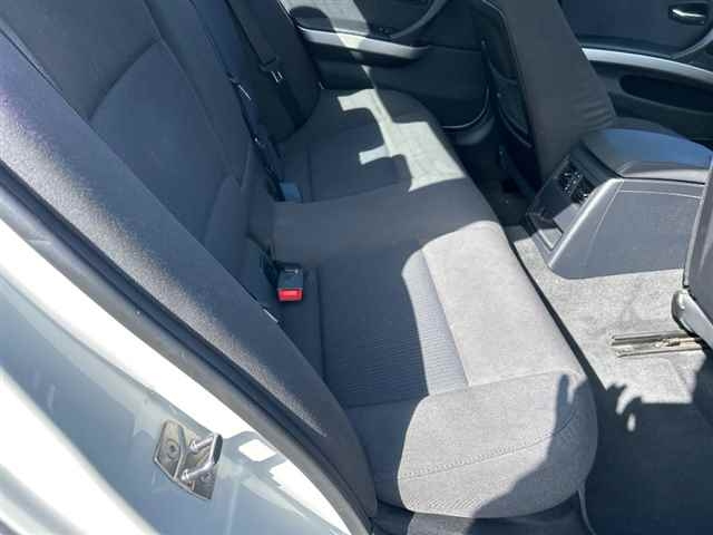 BMW 3 SERIES 2010