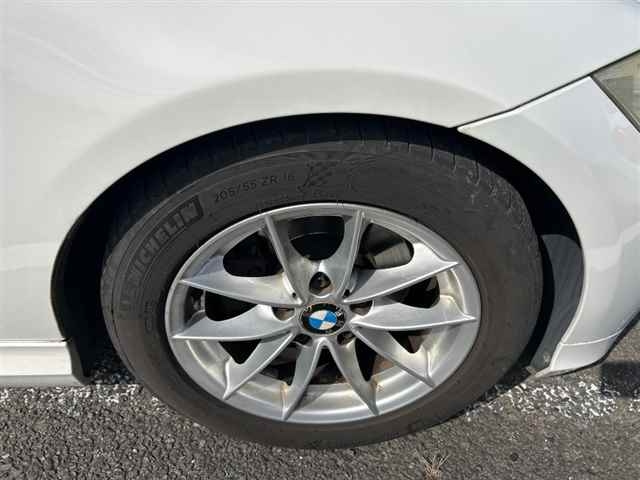 BMW 3 SERIES 2010