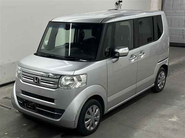 HONDA N BOX 2015