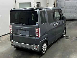 DAIHATSU WAKE 2014
