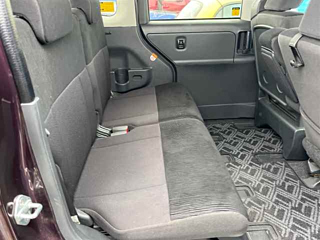 DAIHATSU TANTO 2011