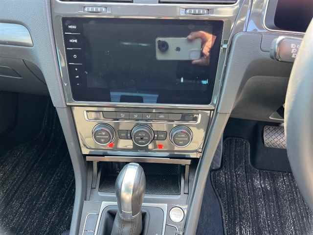 VOLKSWAGEN GOLF VARIANT 2019