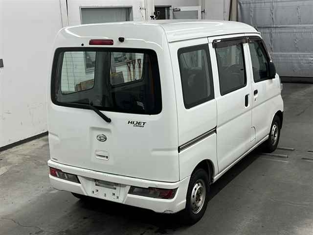 DAIHATSU HIJET VAN 2021