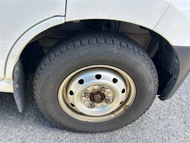 DAIHATSU HIJET VAN 2021