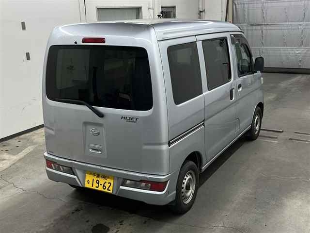 DAIHATSU HIJET VAN 2021