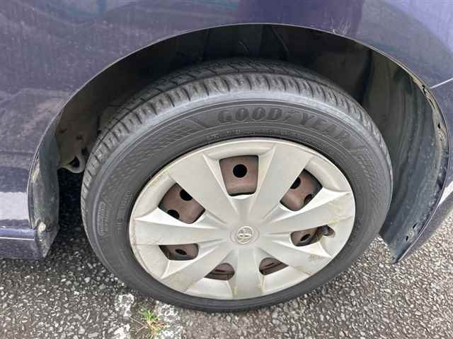 TOYOTA PIXIS SPACE 2014