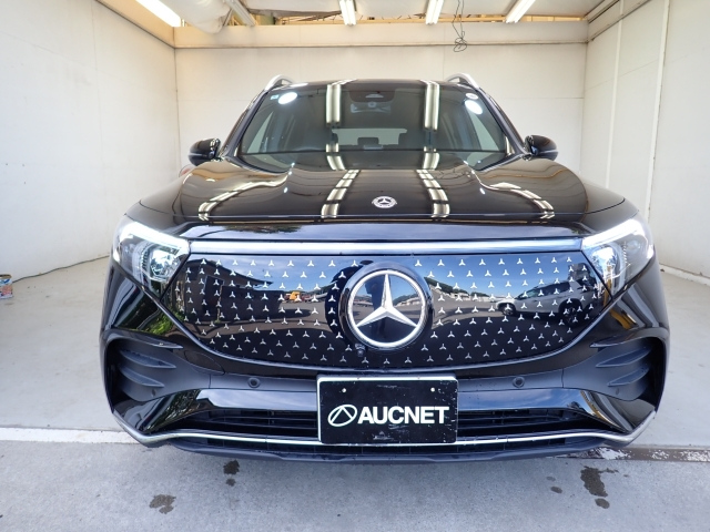 MERCEDES BENZ EQB 2024