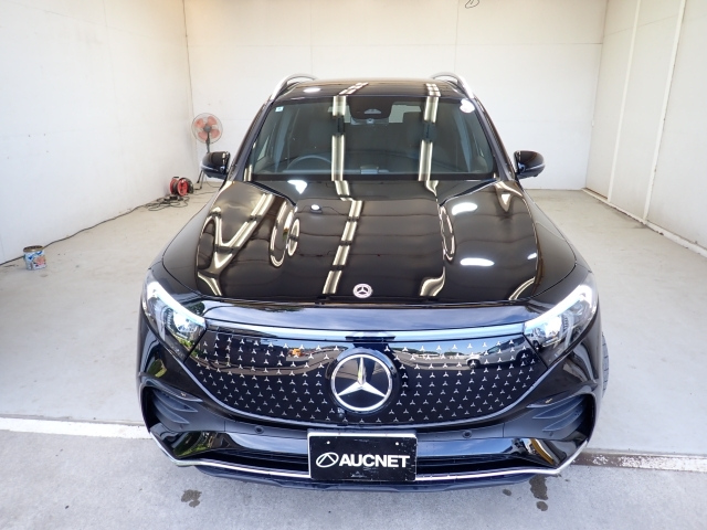 MERCEDES BENZ EQB 2024