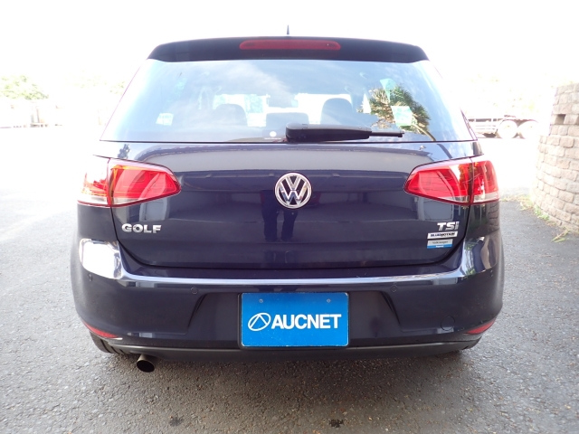 VOLKSWAGEN GOLF 2016