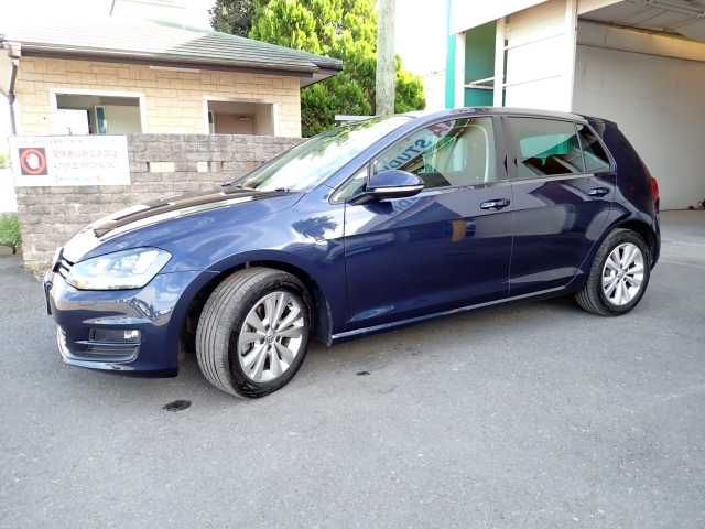 VOLKSWAGEN GOLF 2016