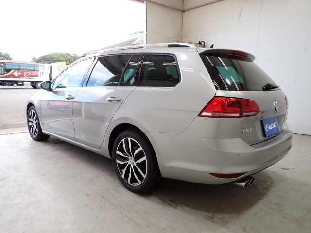 VOLKSWAGEN GOLF VARIANT 2014