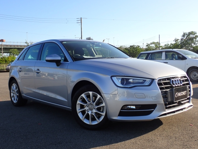 AUDI A3 2015