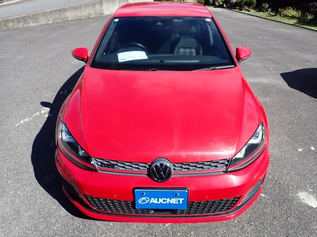 VOLKSWAGEN GOLF 2014