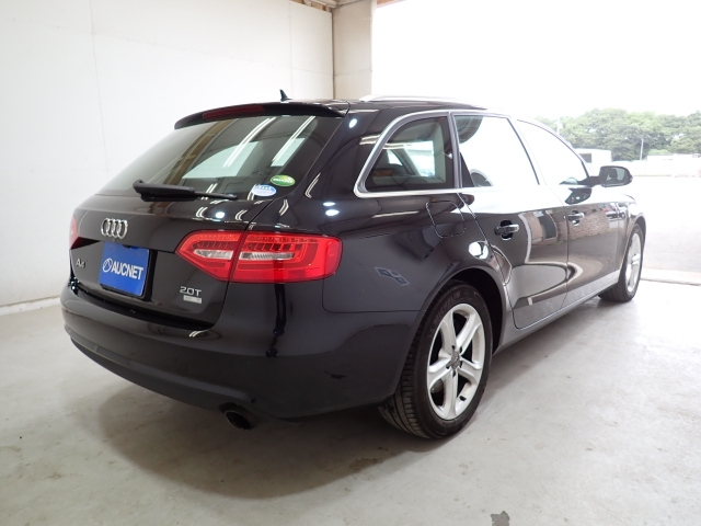 AUDI A4 2013