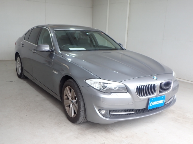 BMW 5 SERIES 2010