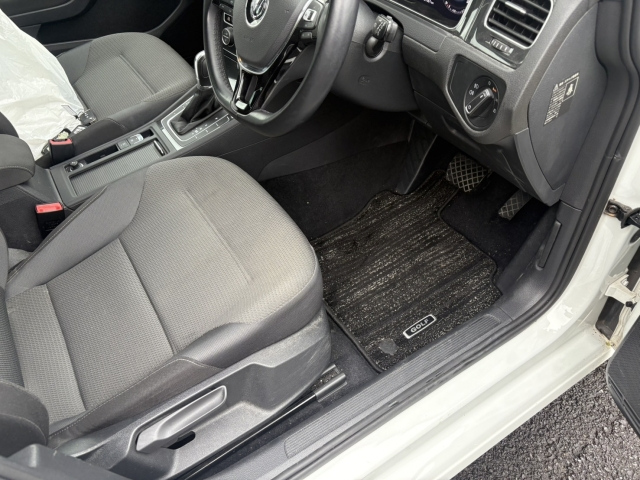 VOLKSWAGEN GOLF 2019