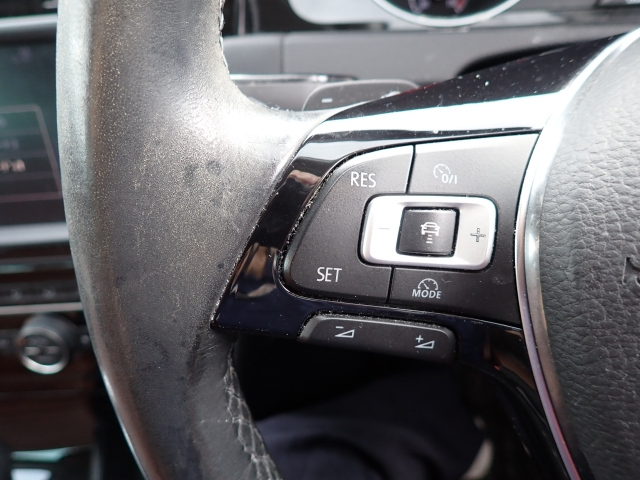 VOLKSWAGEN GOLF VARIANT 2016