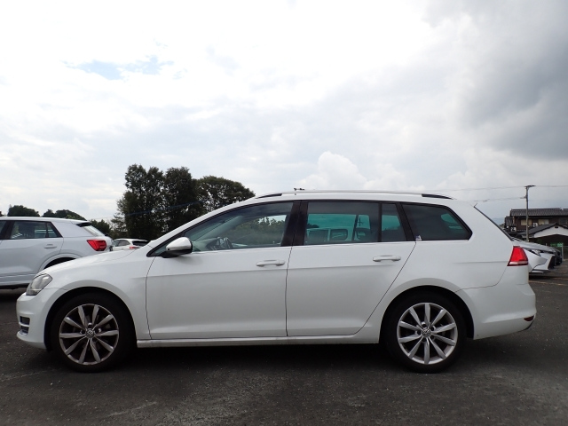 VOLKSWAGEN GOLF VARIANT 2016