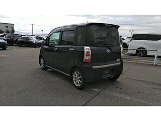 DAIHATSU TANTO EXE 2011