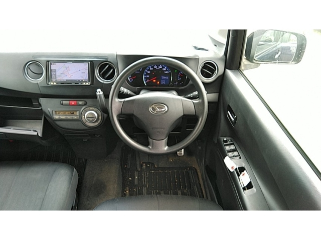 DAIHATSU TANTO EXE 2011