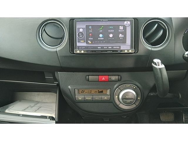 DAIHATSU TANTO EXE 2011