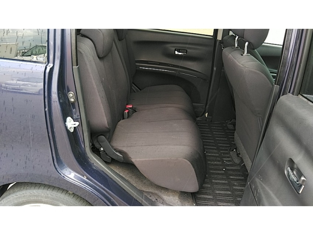 DAIHATSU TANTO EXE 2011