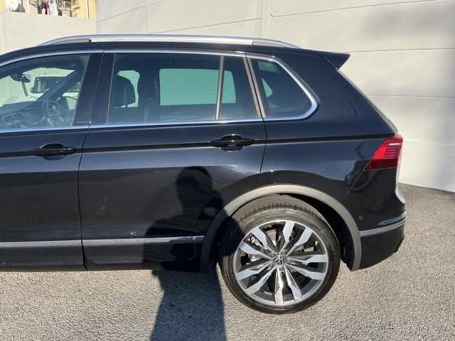 VOLKSWAGEN TIGUAN 2021