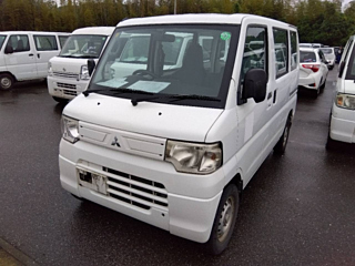 MITSUBISHI MINICAB VAN 2013