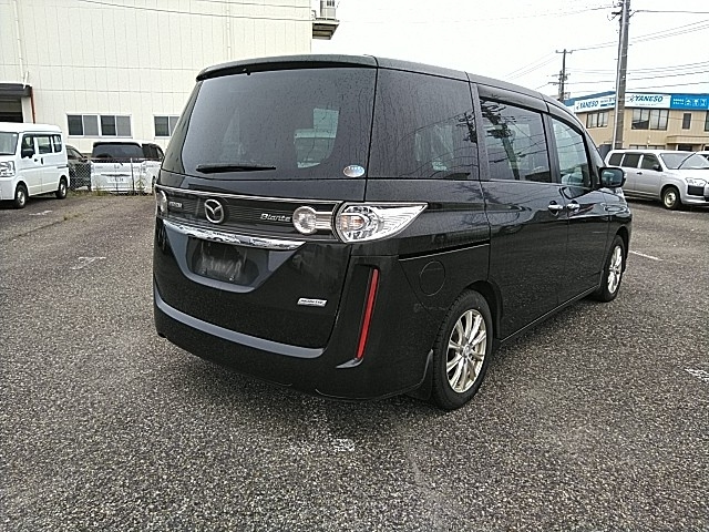 MAZDA BIANTE 2015