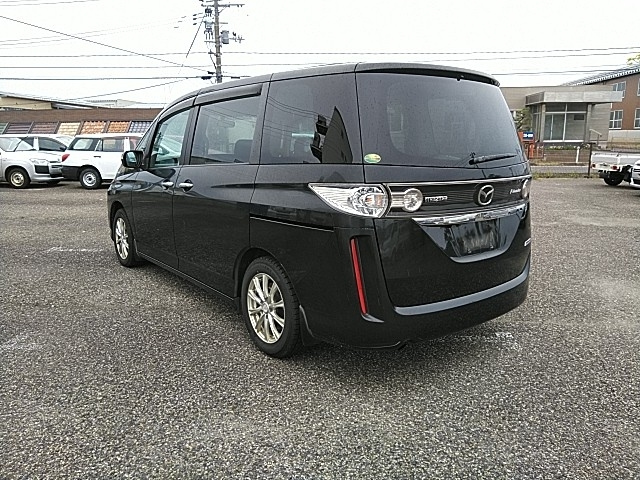 MAZDA BIANTE 2015