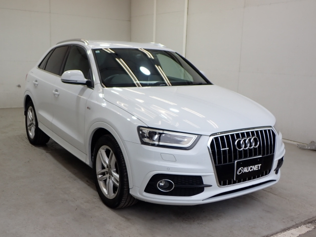 AUDI Q3 2013