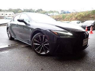 LEXUS IS 2022