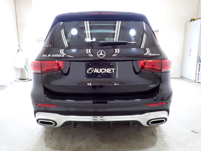 MERCEDES BENZ GLB 2022