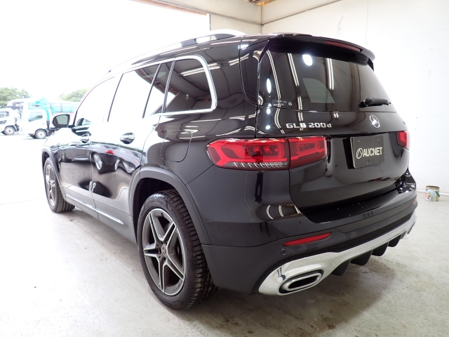 MERCEDES BENZ GLB 2022