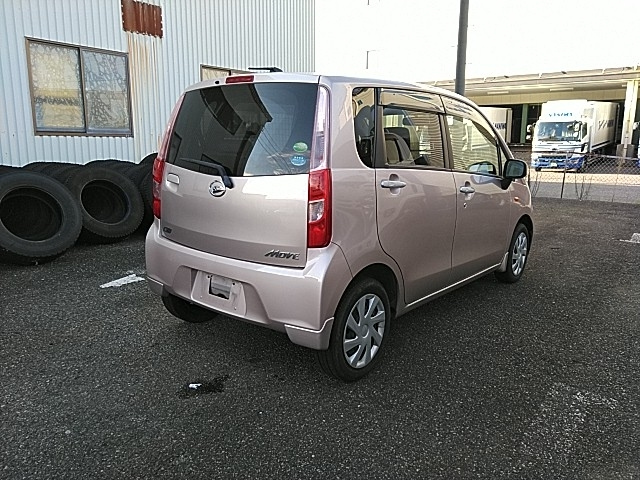 DAIHATSU MOVE 2012