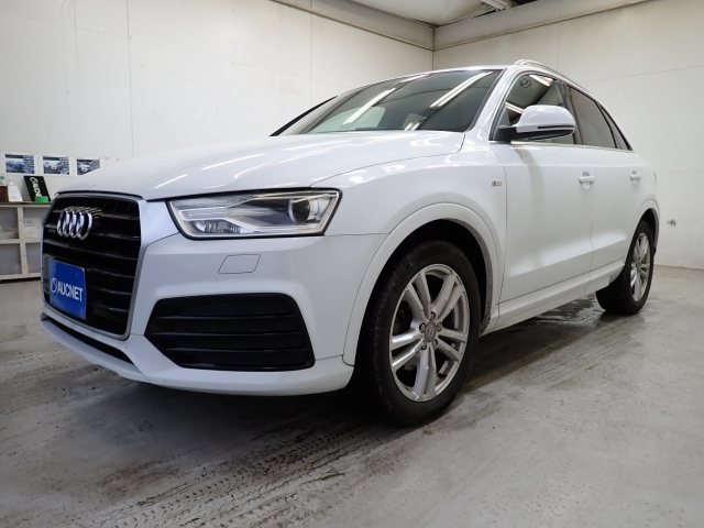 AUDI Q3 2015