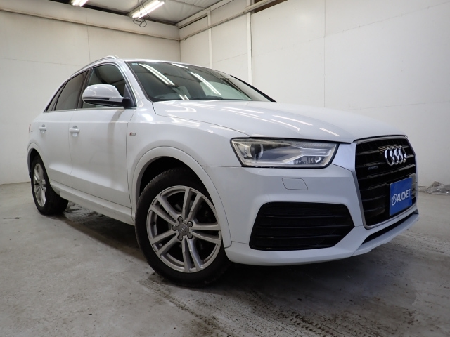 AUDI Q3 2015