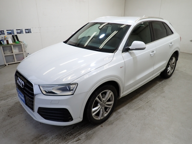 AUDI Q3 2015