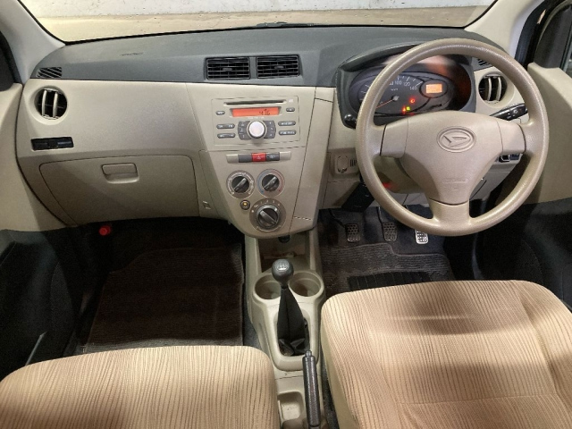DAIHATSU MIRA 2012