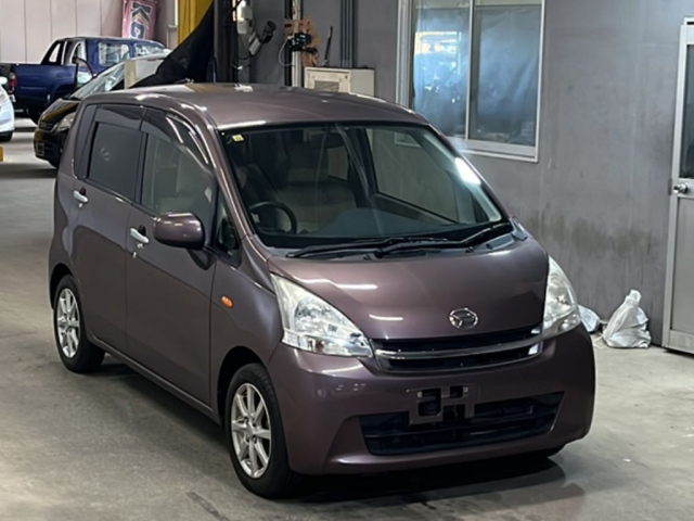 DAIHATSU MOVE 2012